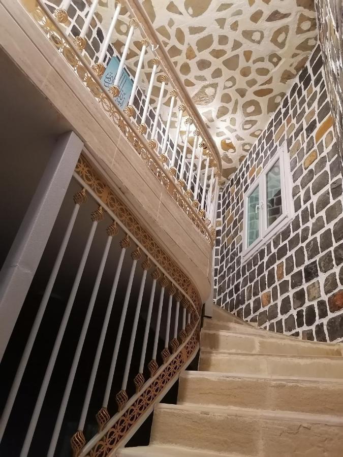 فيلا Bayt Alhagar Residance بيت الحجر للضيافة الجبل الأخضر Hayl Yaman المظهر الخارجي الصورة